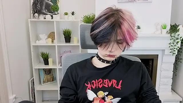 Justin_Care live sex cam