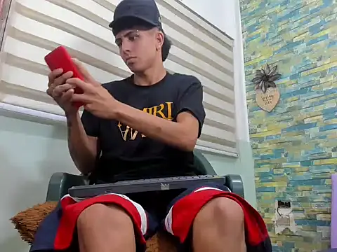 naughty_boy_Maicoll's cam snapshot