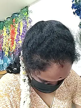 Tamil_Aathira's web cam
