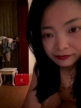 Yaoyaomm's cam snapshot