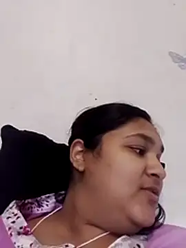 Indianspark4u's cam snapshot