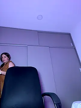 Charlottediolet's cam snapshot