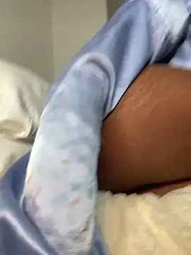 CrystalMai_'s cam snapshot