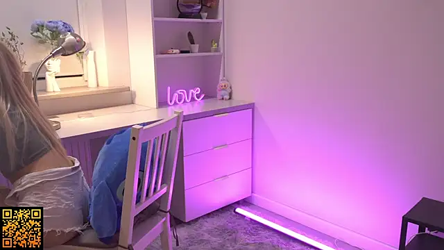 norakisses's cam snapshot