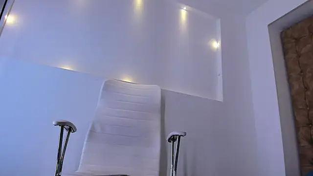 AlessiaBigAss_'s cam snapshot