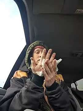 GoldenFlameGoddess's cam snapshot