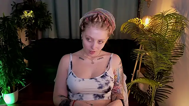 Kiki_shay live sex cam