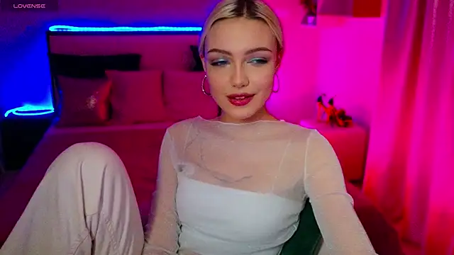 LinaLirian's cam snapshot