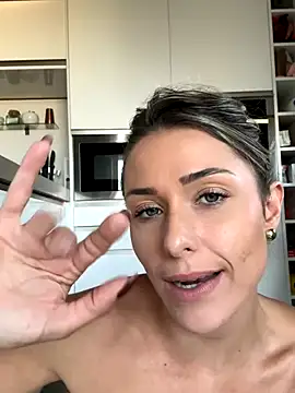 petrouchkaaa_ live sex cam