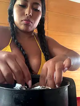 emmyjhonson07's cam snapshot