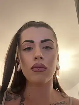 Barbie_1312's cam snapshot