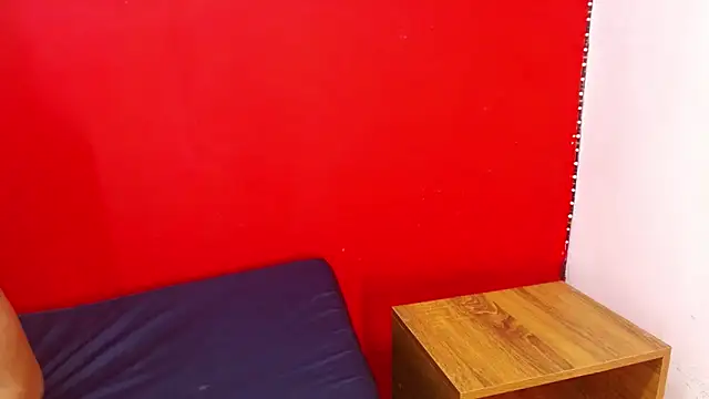 meliangels303av's cam snapshot