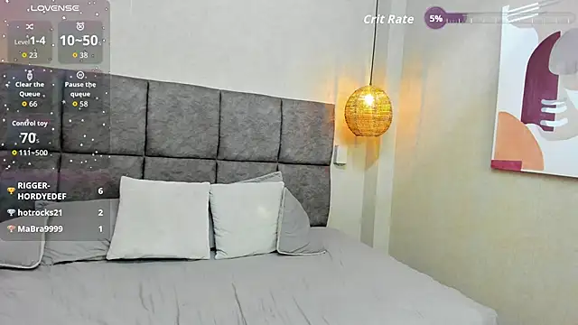 Dulce_emi's cam snapshot