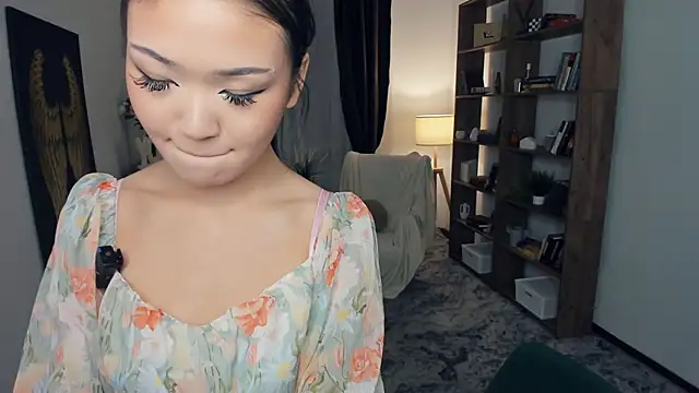 OnieClose's cam snapshot