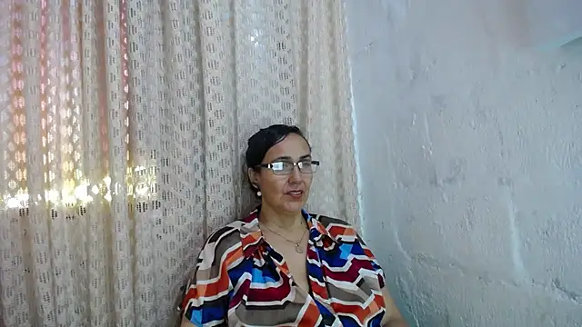 gabbyparker_'s cam snapshot