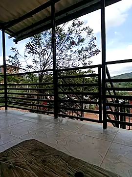 Brenda_Berck_'s cam snapshot