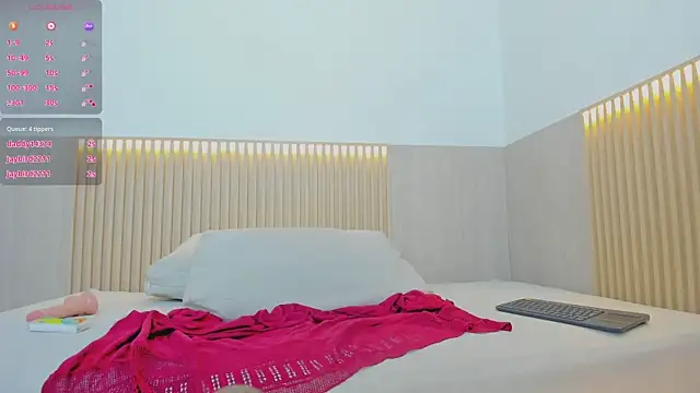 sara_wite's cam snapshot