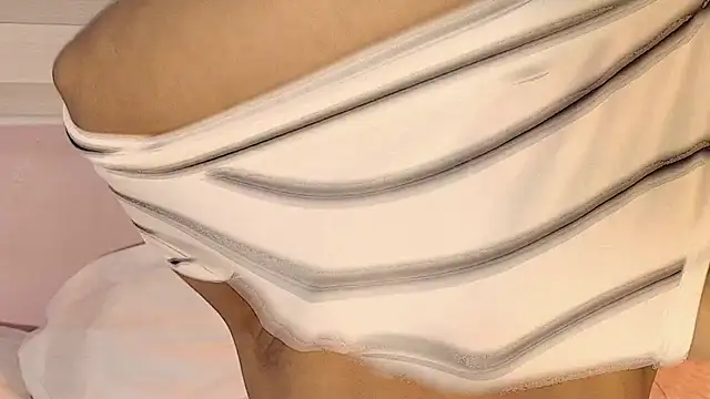 emily_sweett24's cam snapshot