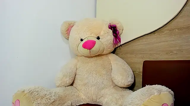 AMARA_BRUNET's cam snapshot