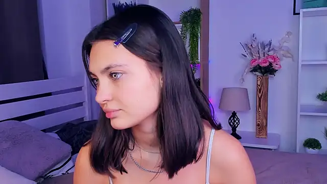 FunnyyMonkeyy's cam snapshot