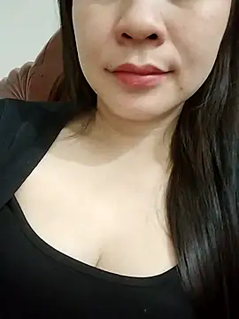 Girl_Shy2000's cam snapshot