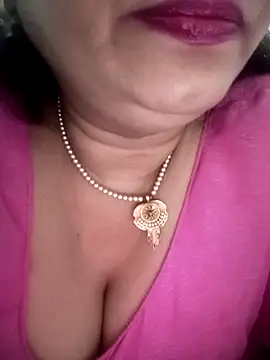 Taniya-2025's cam snapshot