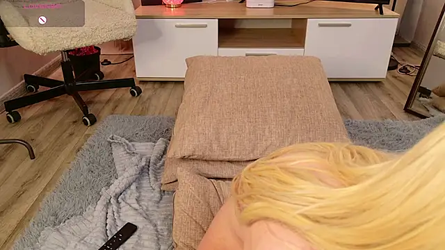 Flirty_lee's cam snapshot