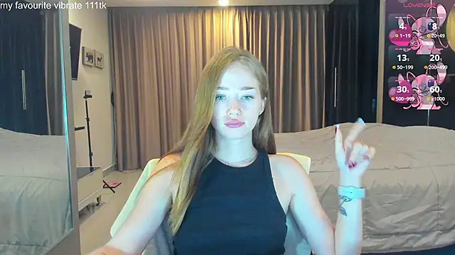 Hot_Mia_'s cam snapshot