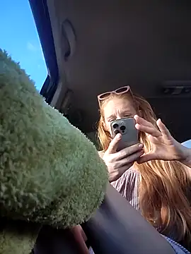 GoldenFlameGoddess's cam snapshot