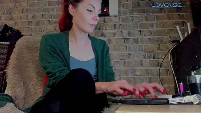 MrsVenus's cam snapshot