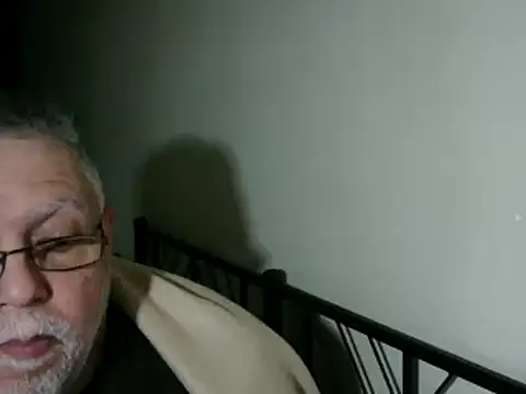 100Tauros live sex cam