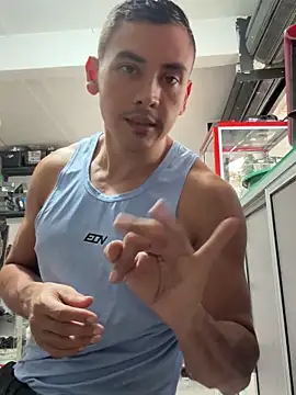 Paul22cm- live sex cam