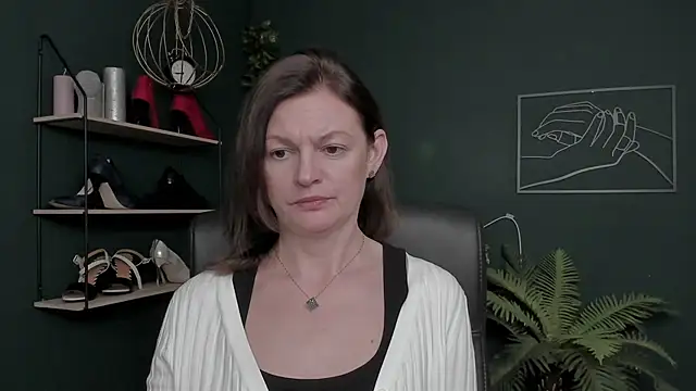 VivianWILD's cam snapshot