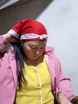 yoowwmr's cam snapshot