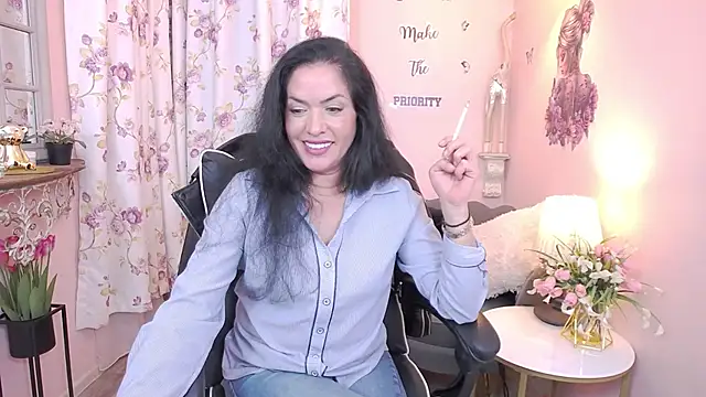 MyLovOne's cam snapshot