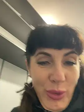 LadyLuxLover's cam snapshot