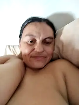 Horny-Mommy-Dirty's cam snapshot