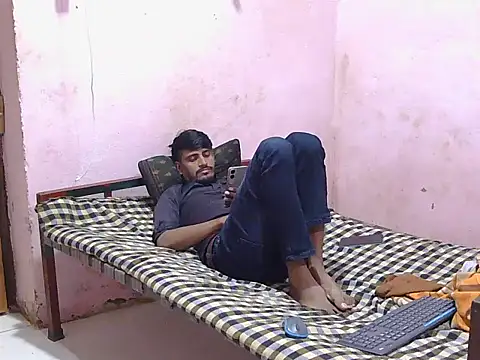 HotXKrish's cam snapshot