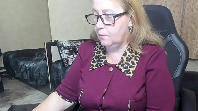 Frau_Marta live sex cam