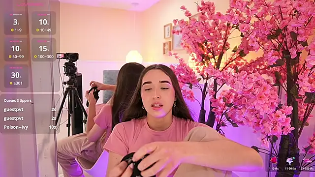 LoonaNyx's cam snapshot