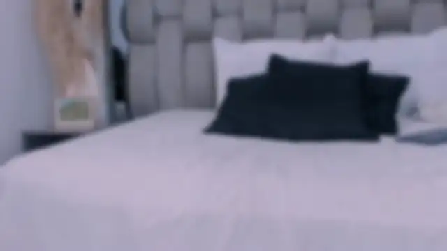 MylittleEmily_'s cam snapshot