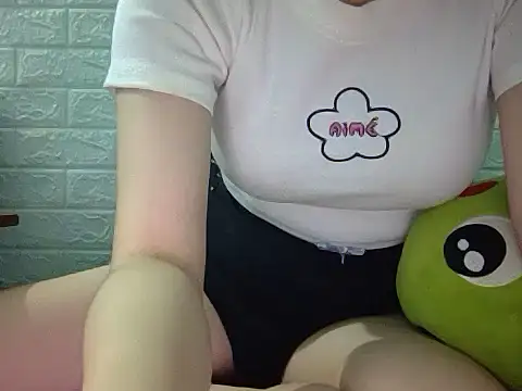 May2k2's cam snapshot