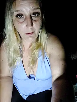 BecciDeluxe's cam snapshot