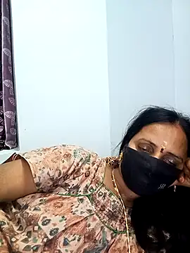 Mee_harini-telugupilla's cam snapshot