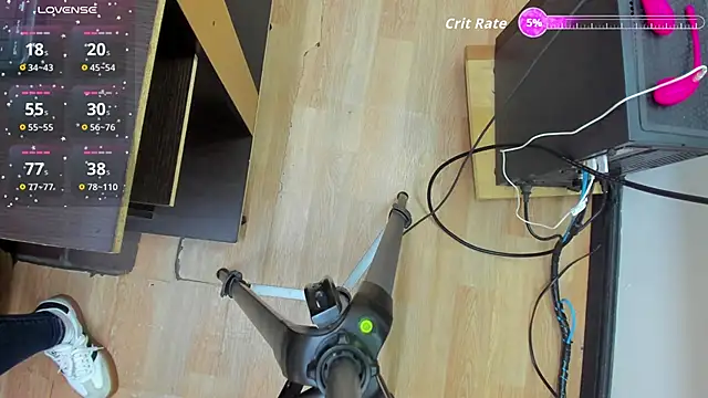 Dulce_emi's cam snapshot