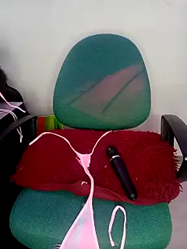 Ema_goddess's cam snapshot