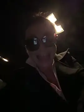 LoveSperm75 live sex cam