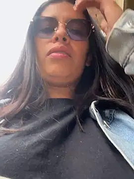 Nathaly_12 live sex cam