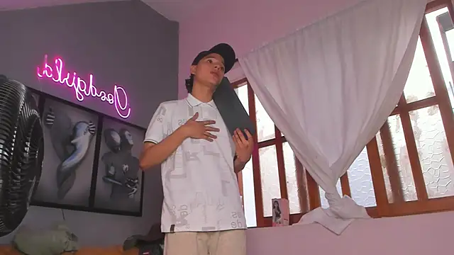 camillo_virgil live sex cam