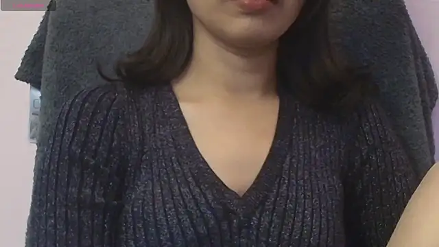 YOUR-BADASS-DIVA's cam snapshot